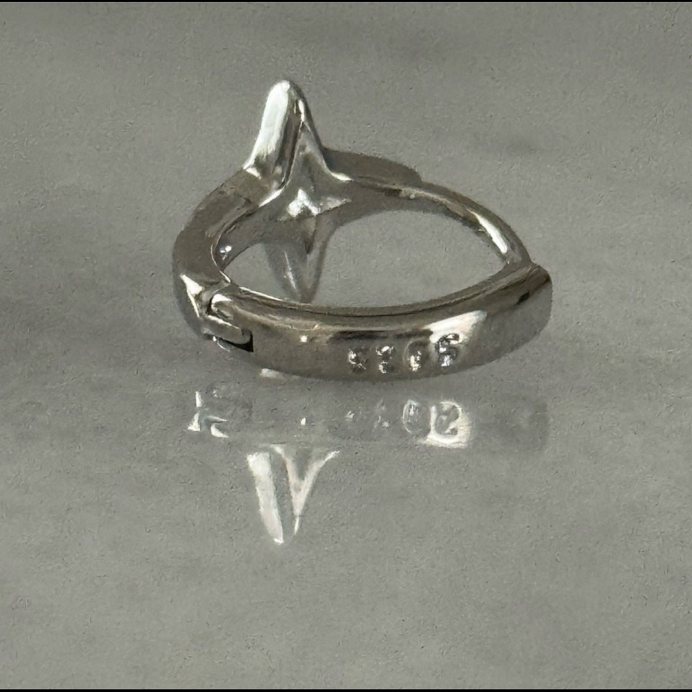 New Drop! Sterling Silver Star Huggie Hoop Earrings Brand New - Picture 3 of 4